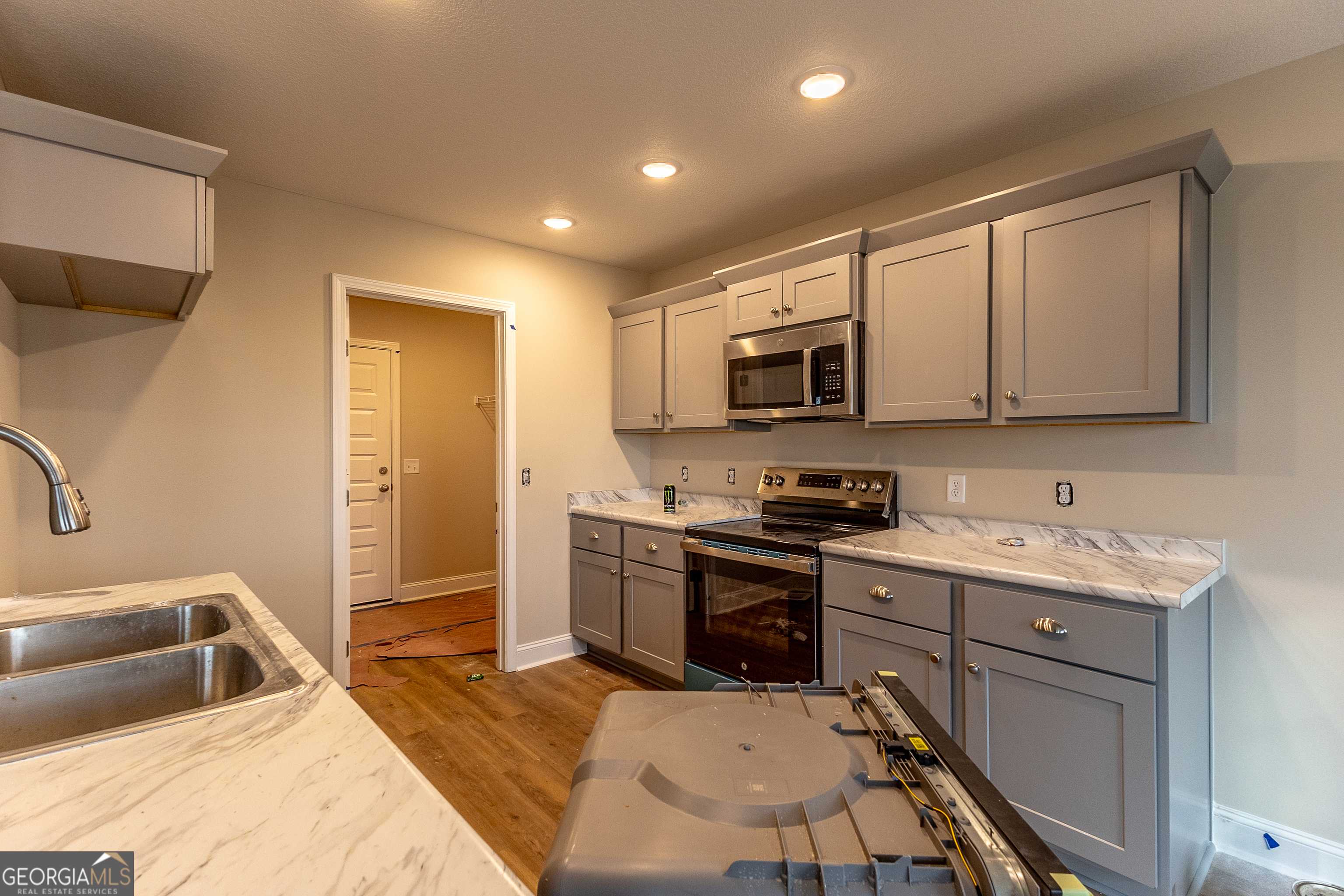 Statesboro, GA 30458,0 Fescue DR #40