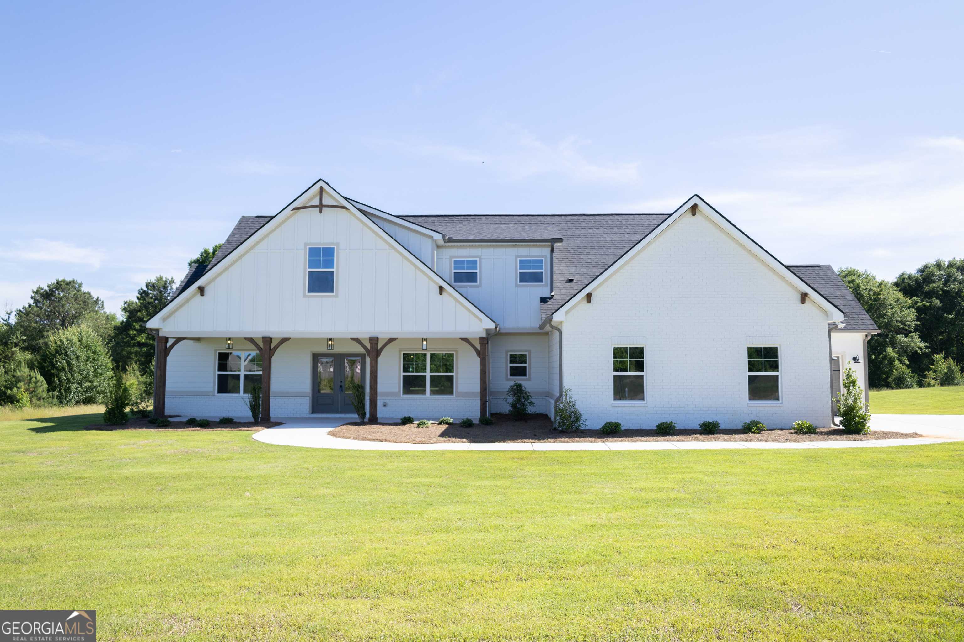 Senoia, GA 30276,184 Grove Park #11