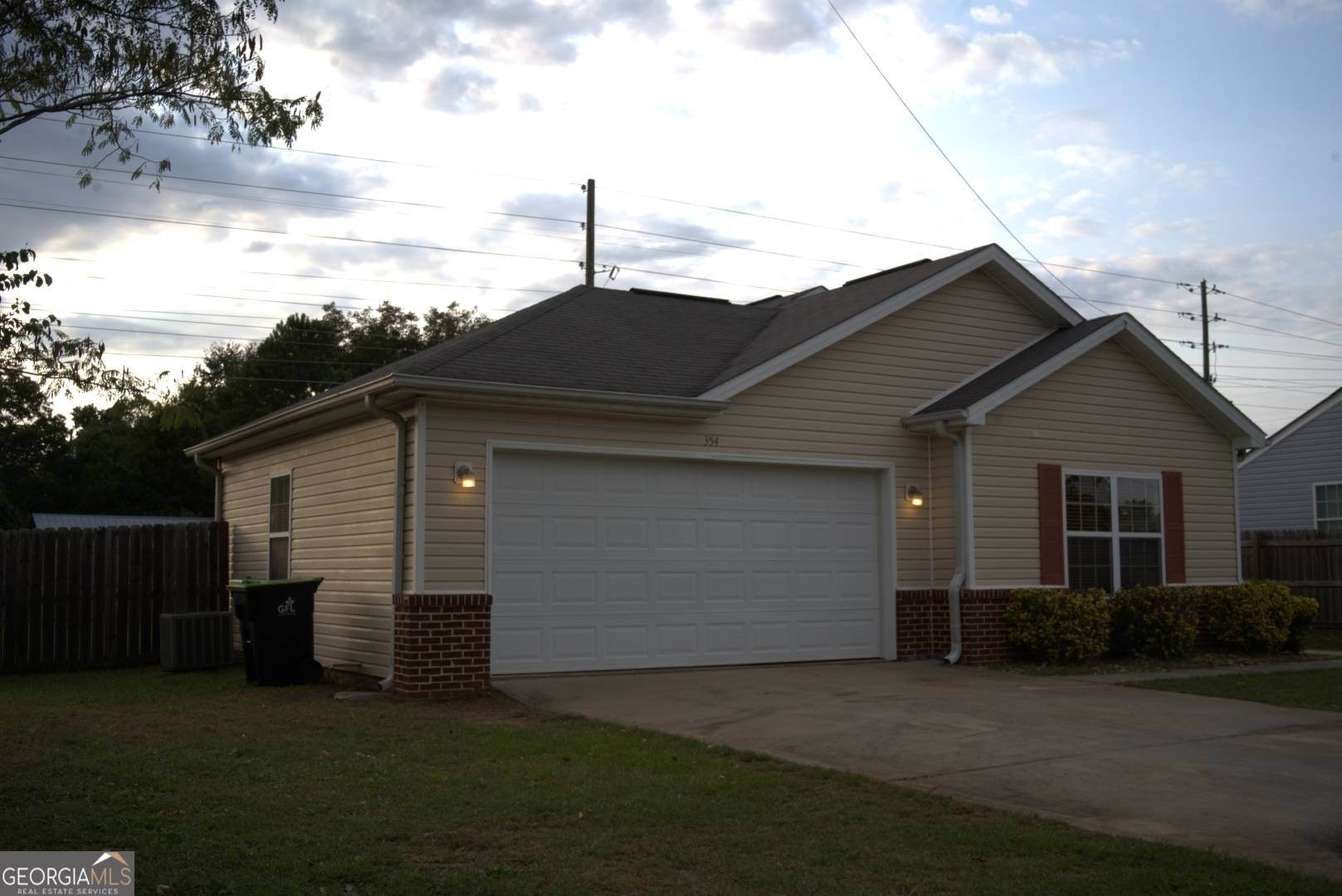 Warner Robins, GA 31088,354 Orchard WAY