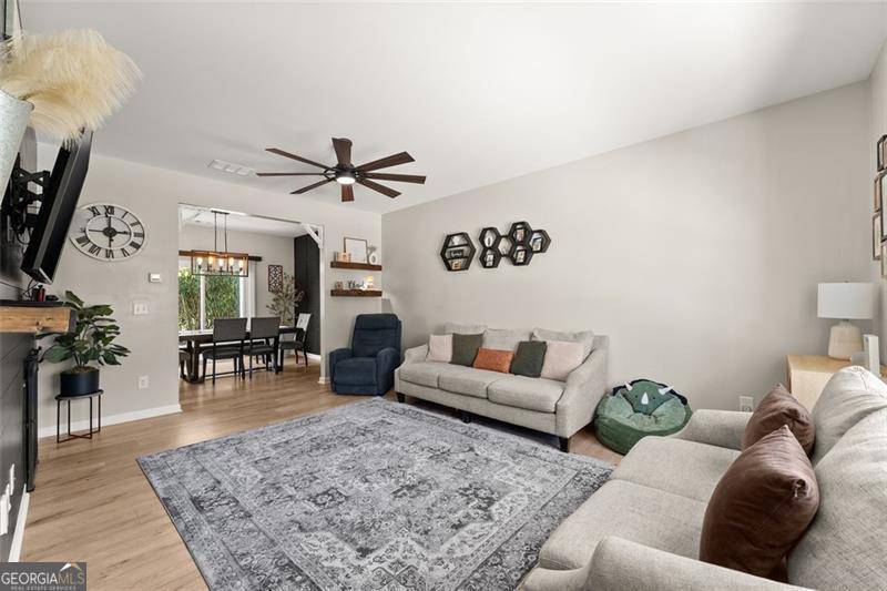 Flowery Branch, GA 30542,4307 Falcon Crest DR