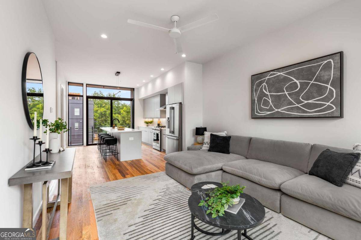 Atlanta, GA 30312,105 Georgia AVE SE #2