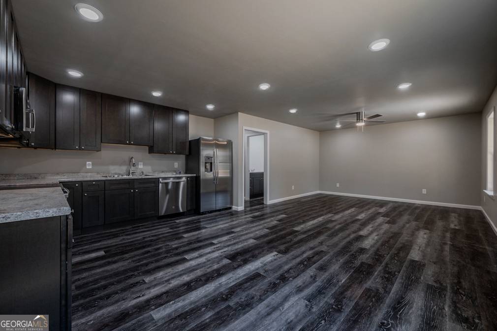 Lafayette, GA 30728,205 Cavender ST