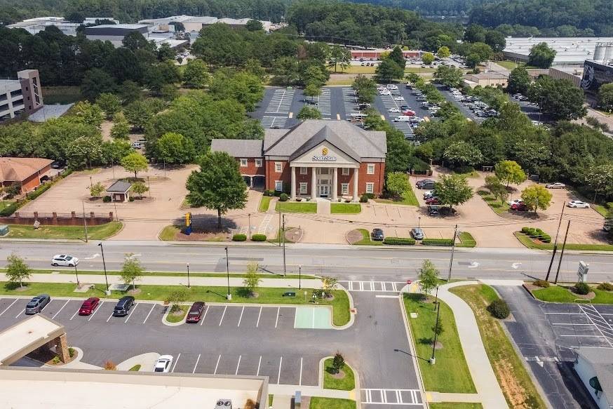 Carrollton, GA 30117,820-B Dixie Street