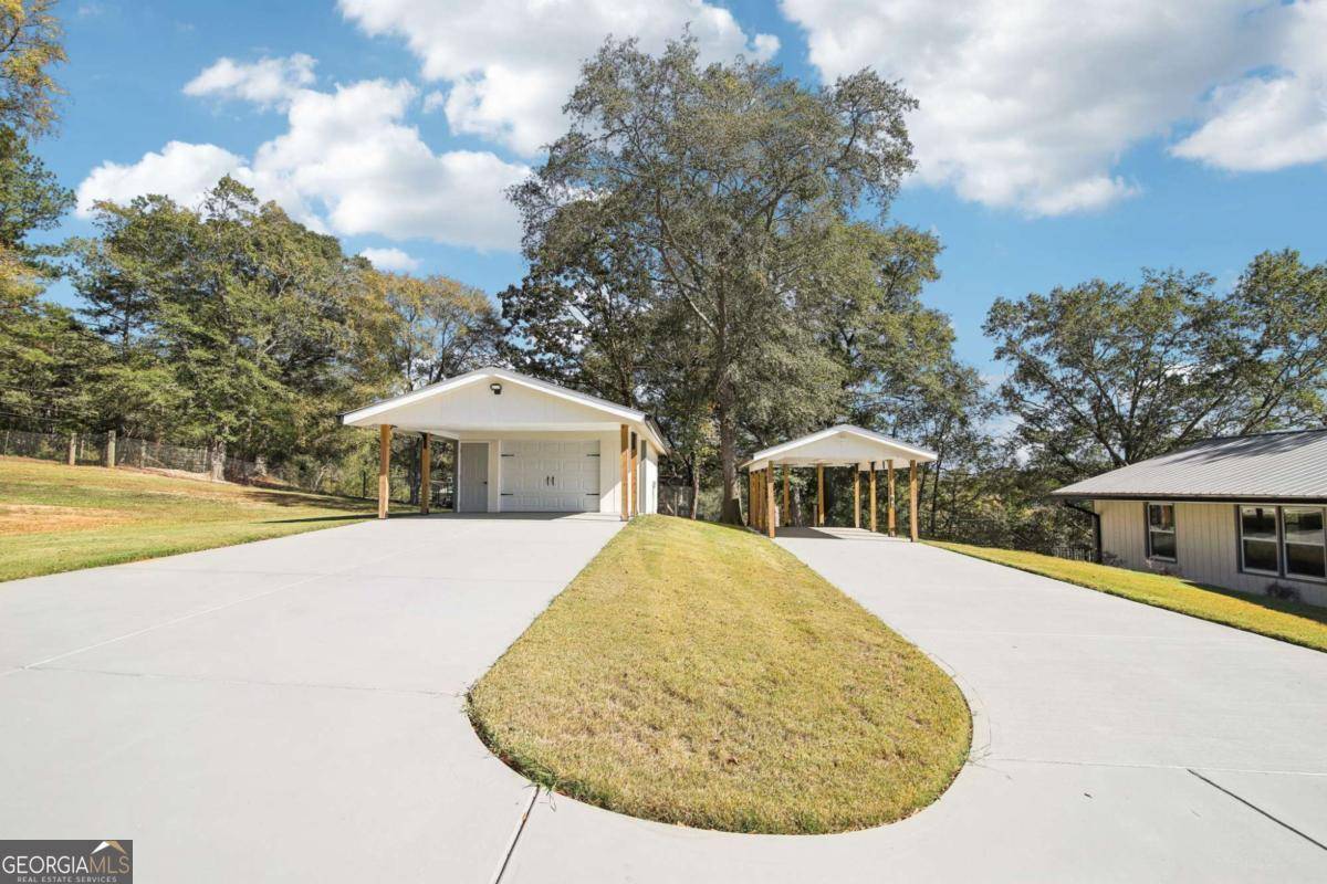 Cedartown, GA 30125,1816 Cave Springs RD