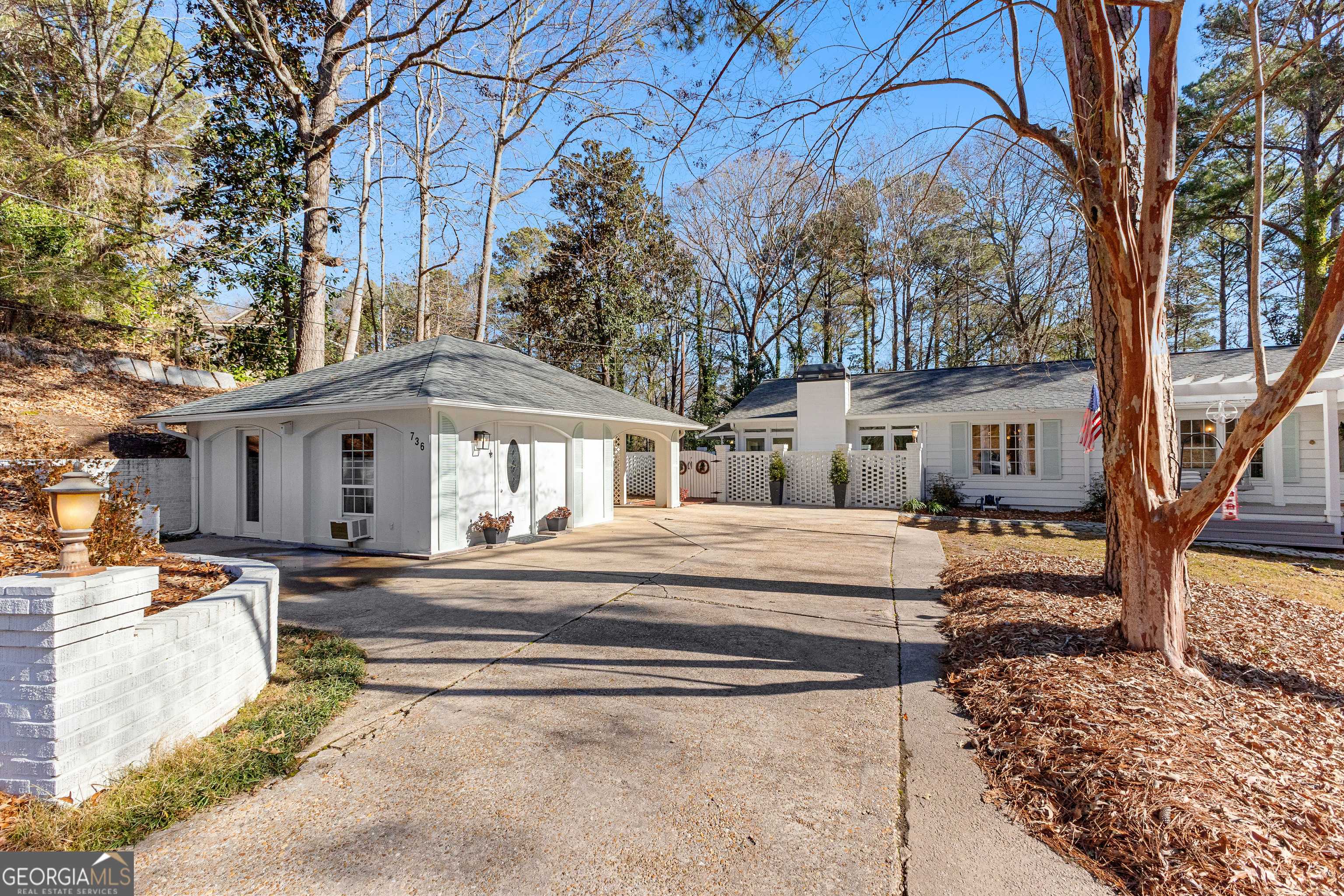 Lagrange, GA 30240,736 Cherokee RD