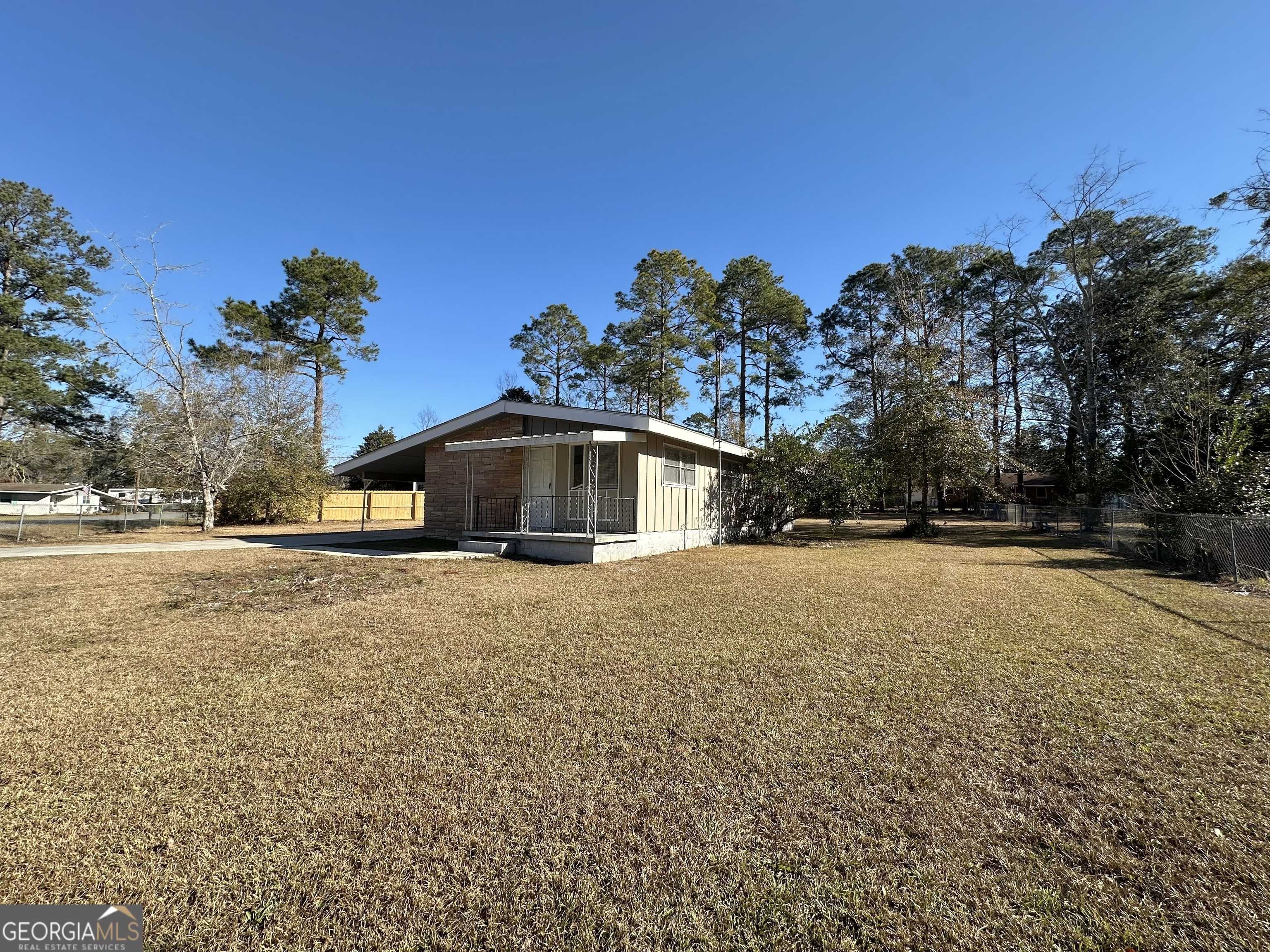 Adel, GA 31620,211 Magnolia DR