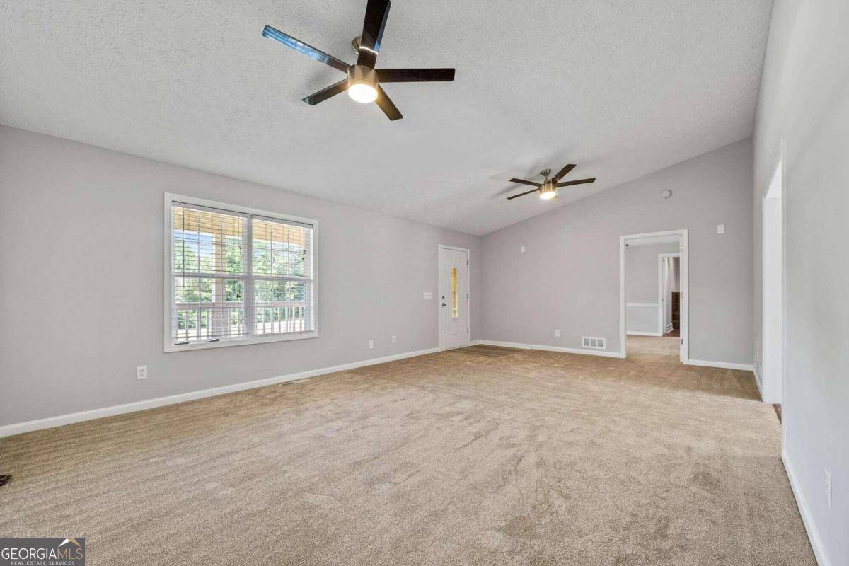 Newnan, GA 30263,3975 Tommy Lee Cook RD