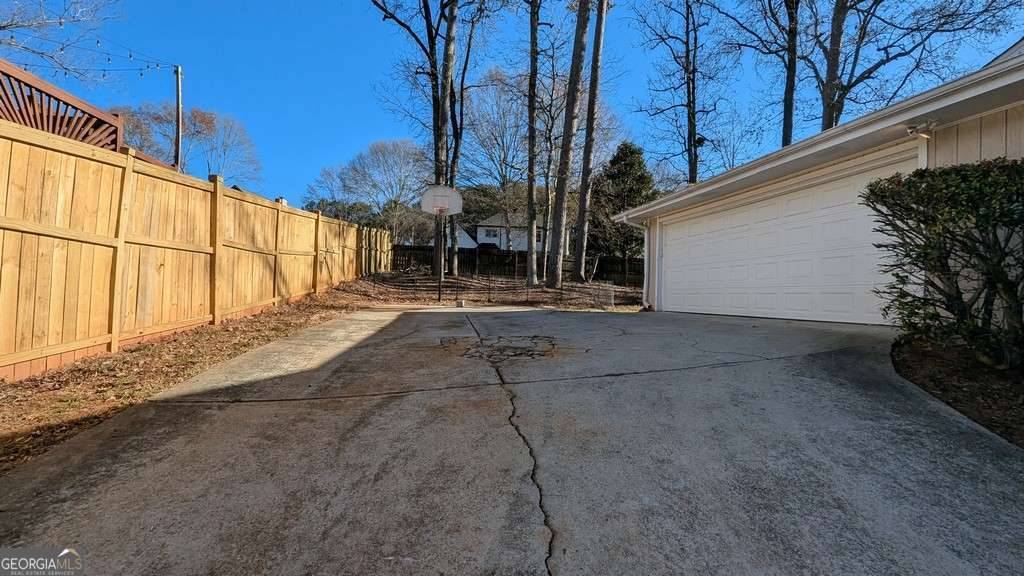 Lilburn, GA 30047,62 Lancaster