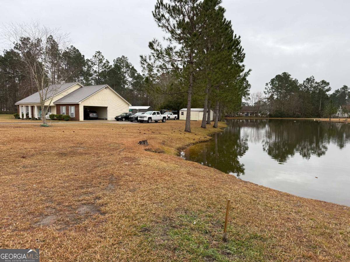 Baxley, GA 31513,310 Brandon