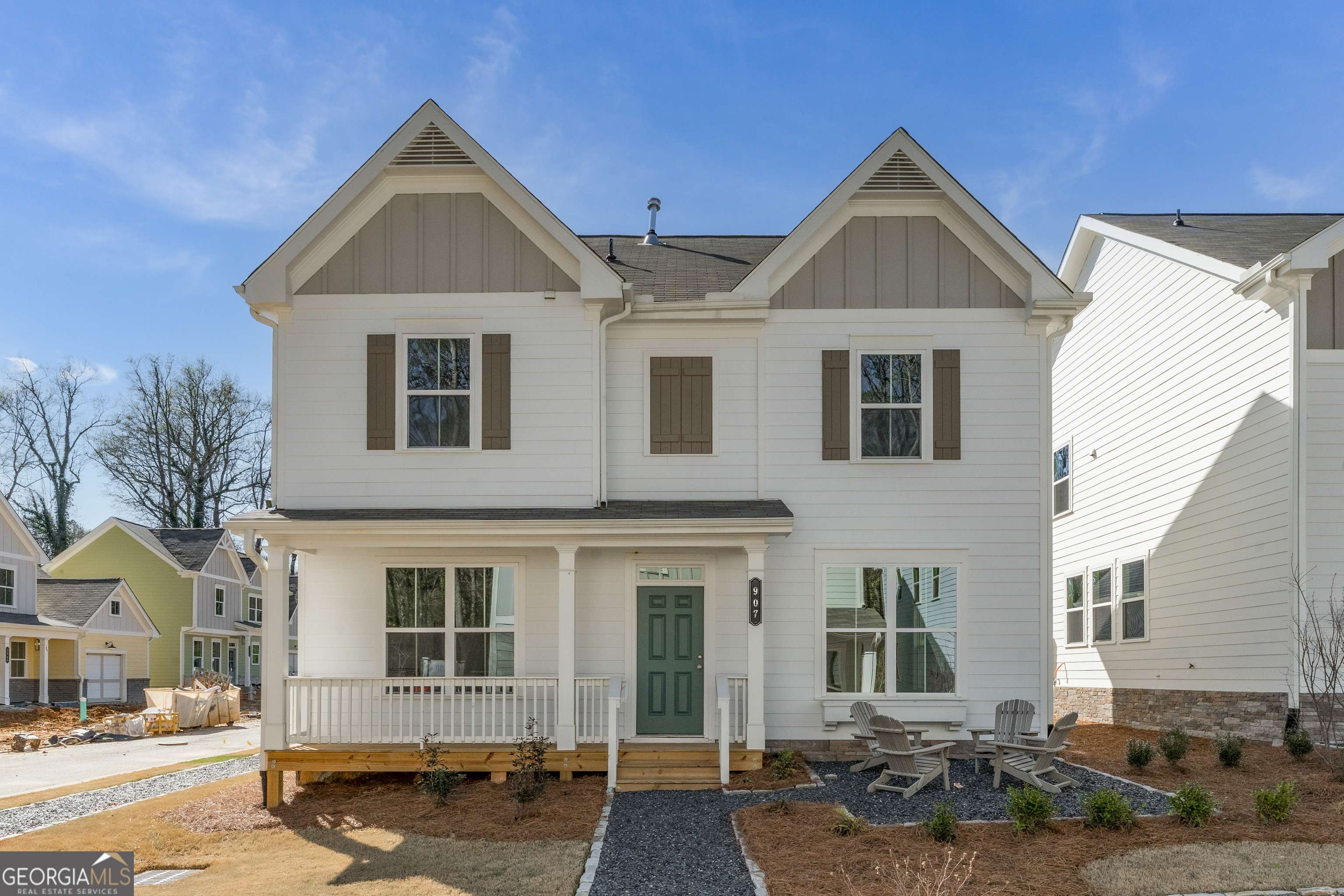 Clarkston, GA 30021,907 E Green LN