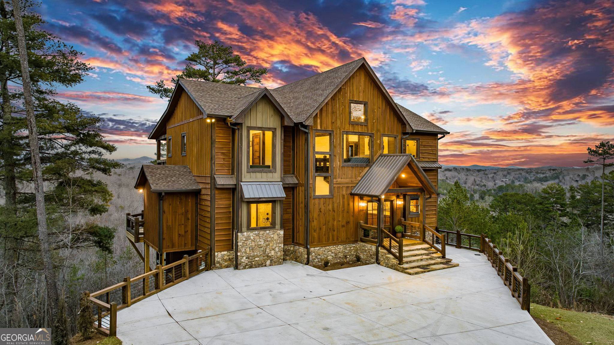 Blue Ridge, GA 30513,140 Riverview TER