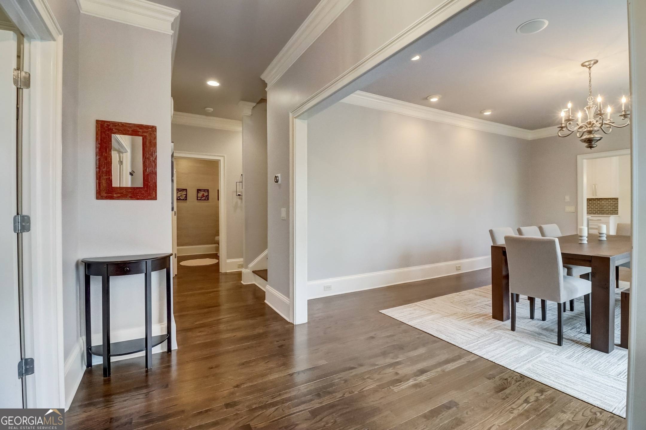 Atlanta, GA 30342,3996 Land O Lakes DR NE