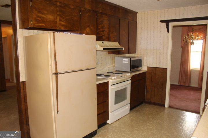 Warner Robins, GA 31093,213 Emory DR