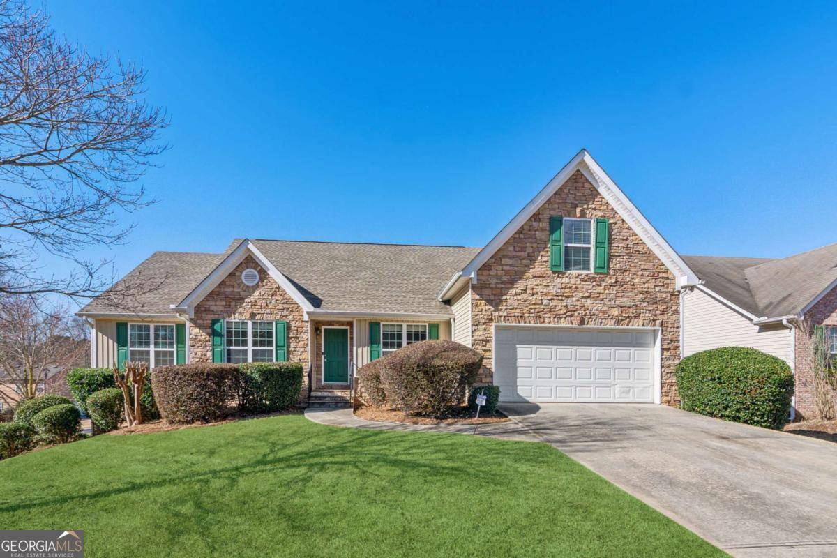 Loganville, GA 30052,604 Landing WAY