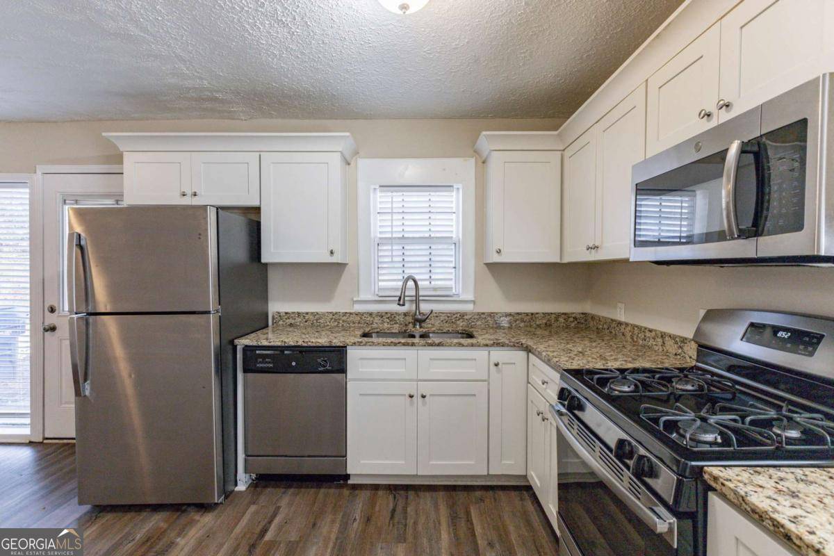 Atlanta, GA 30315,667 Steve DR SW
