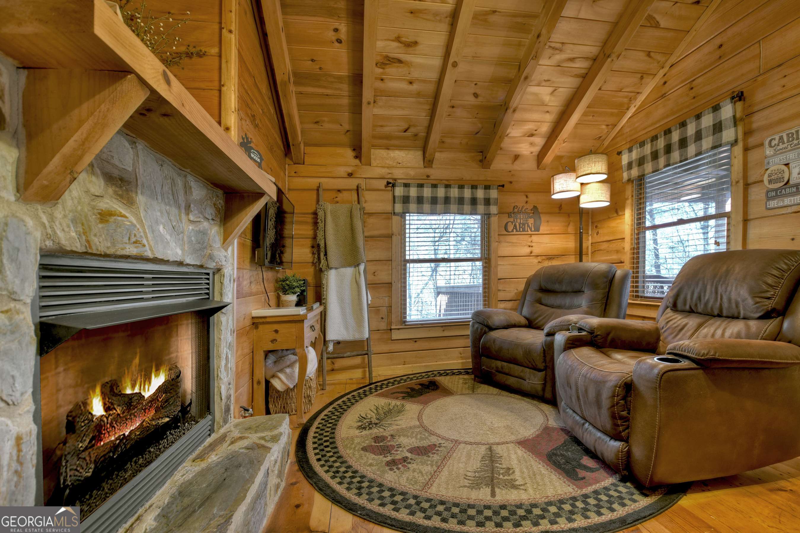 Blue Ridge, GA 30513,37 Dean CT