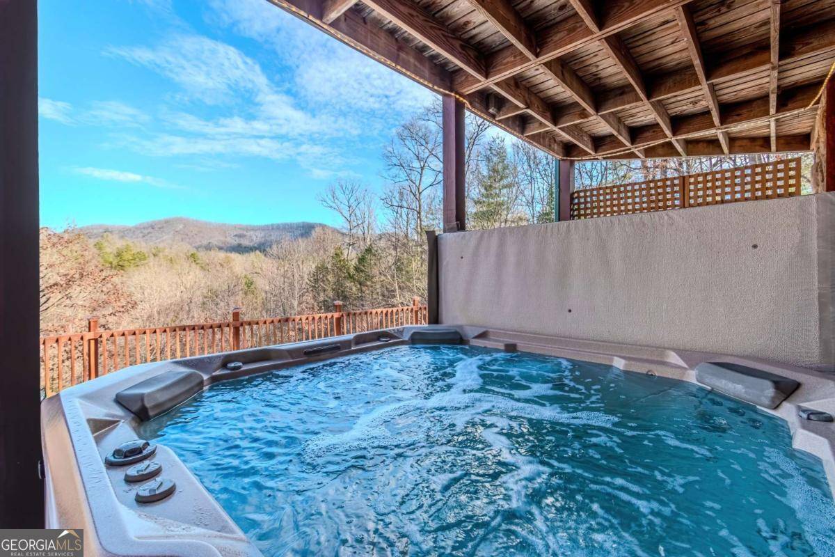 Mineral Bluff, GA 30559,1023 Knollwood RD