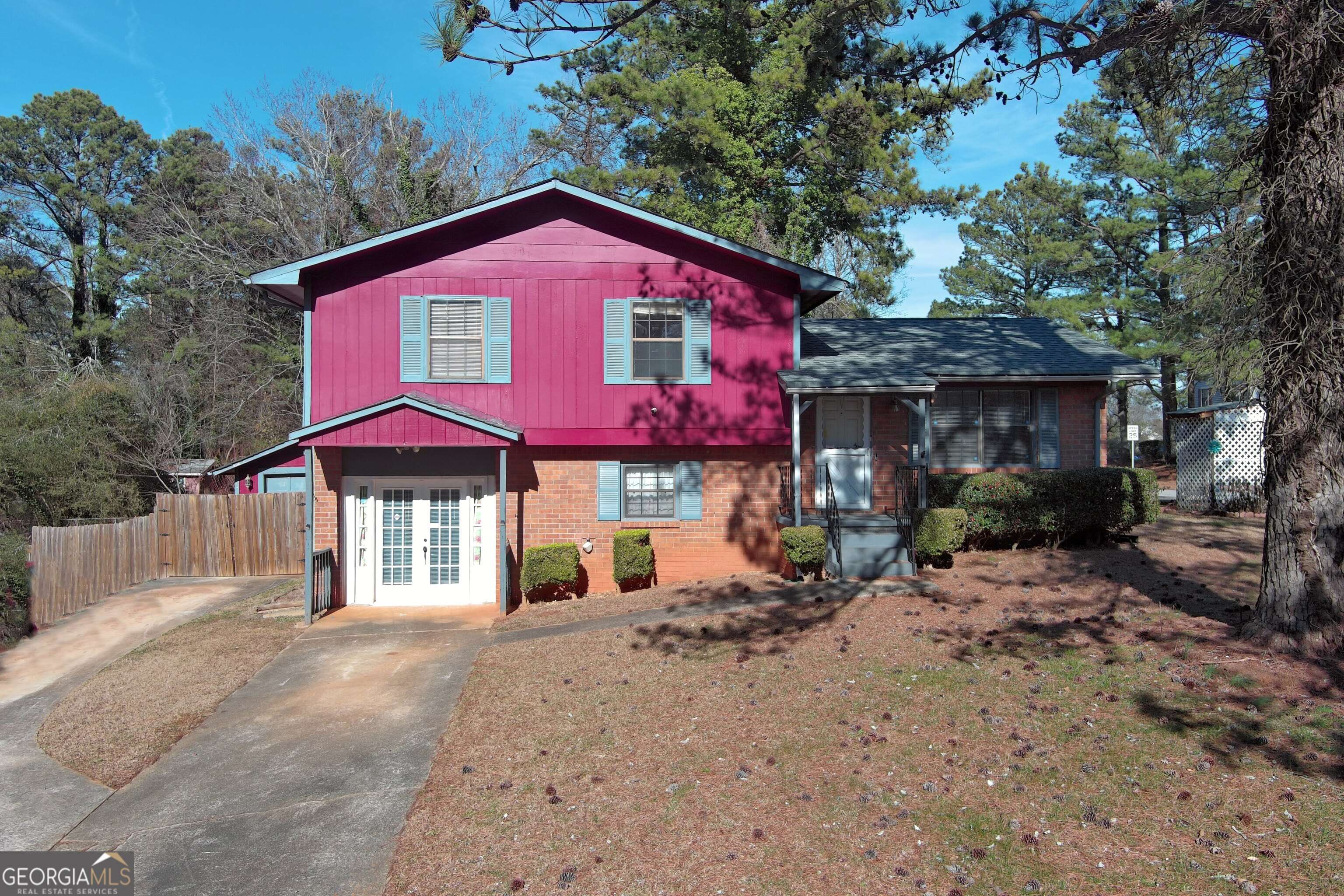 Ellenwood, GA 30294,4296 Ridgetop