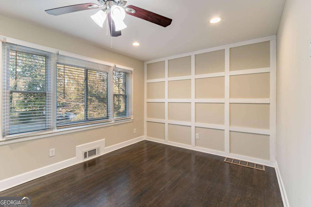 Atlanta, GA 30316,1927 Vicki LN SE