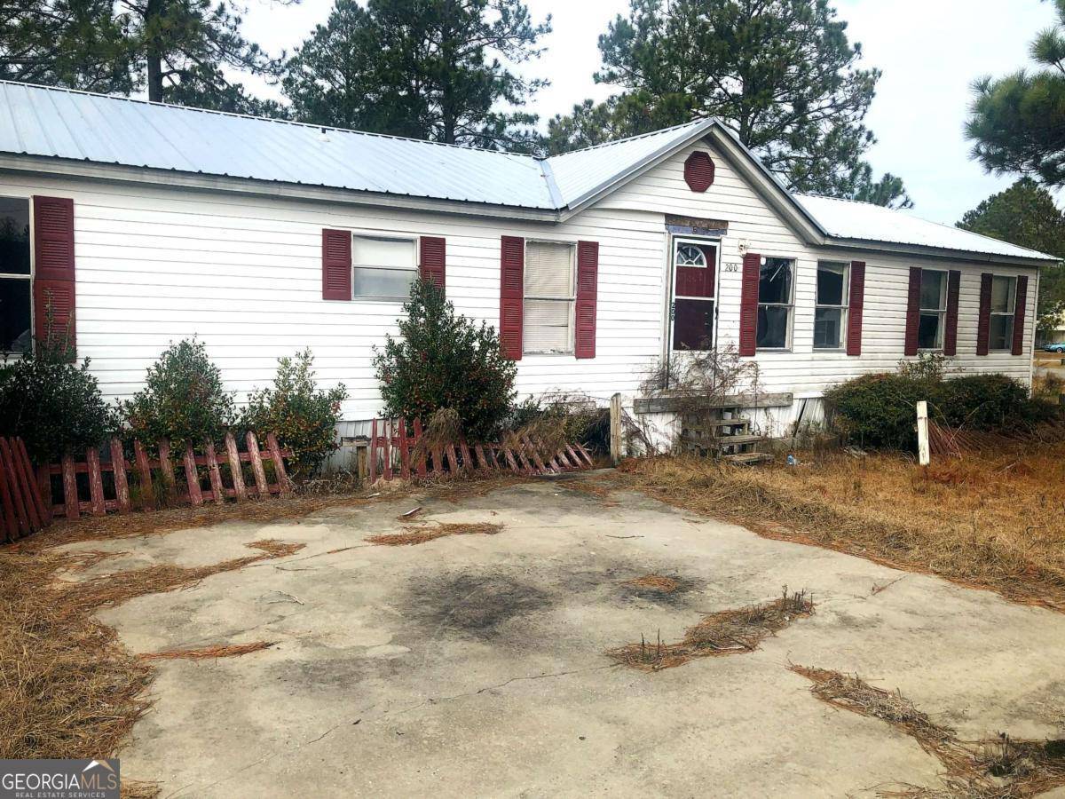 Ocilla, GA 31774,200 Greenbriar CIR