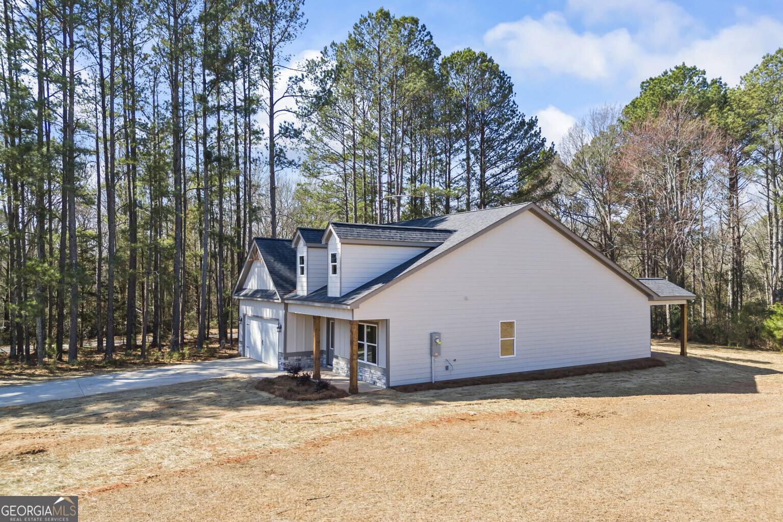 Hartwell, GA 30643,15 Holly Street