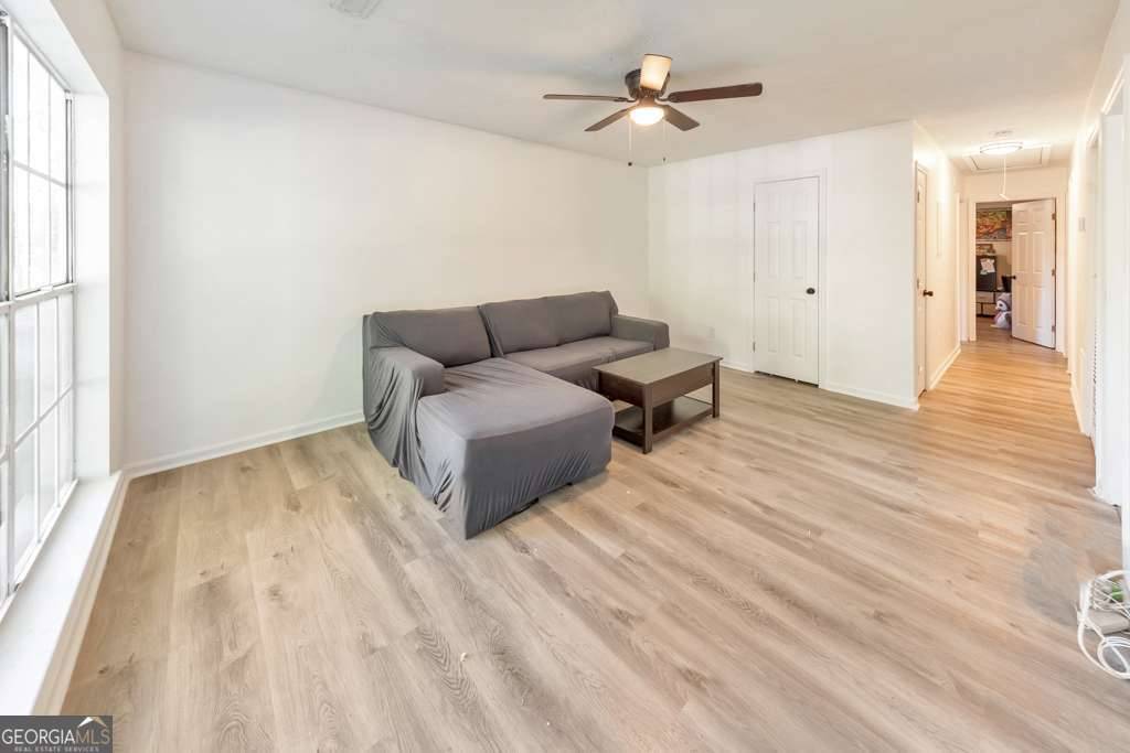 Newnan, GA 30263,83 Sunset LN