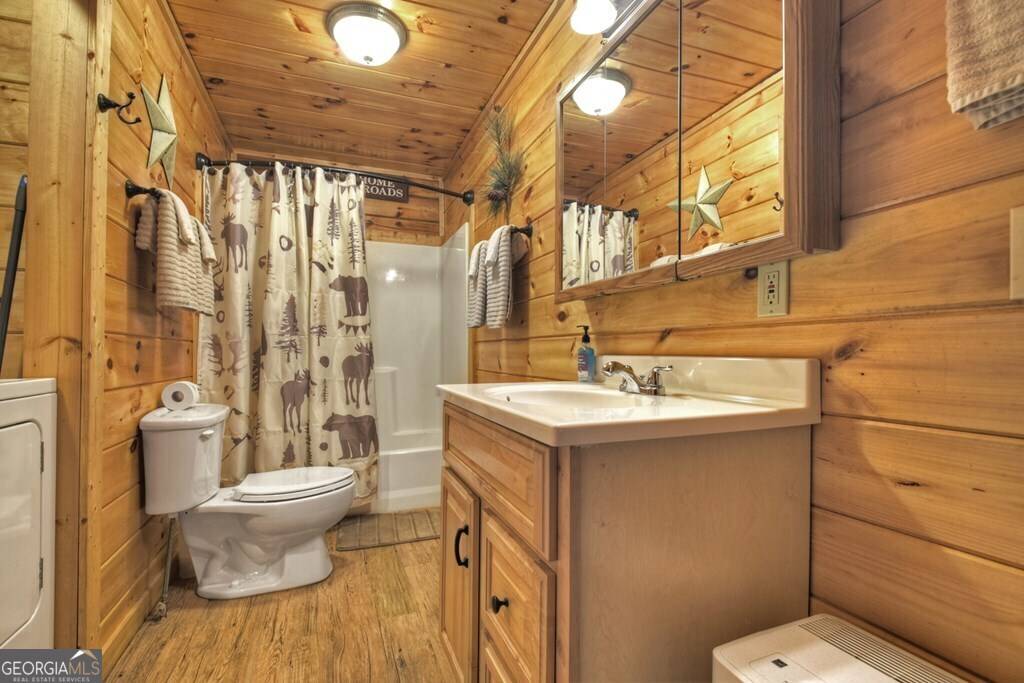 Morganton, GA 30560,25 Foster LN