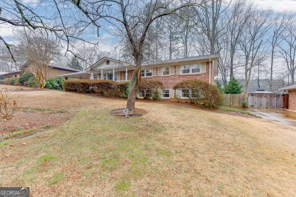 Lilburn, GA 30047,1083 Lanford