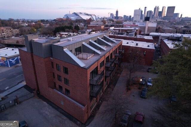 Atlanta, GA 30313,346 Peters ST SW #205