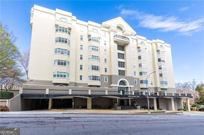 Atlanta, GA 30305,2499 Peachtree RD NE #504