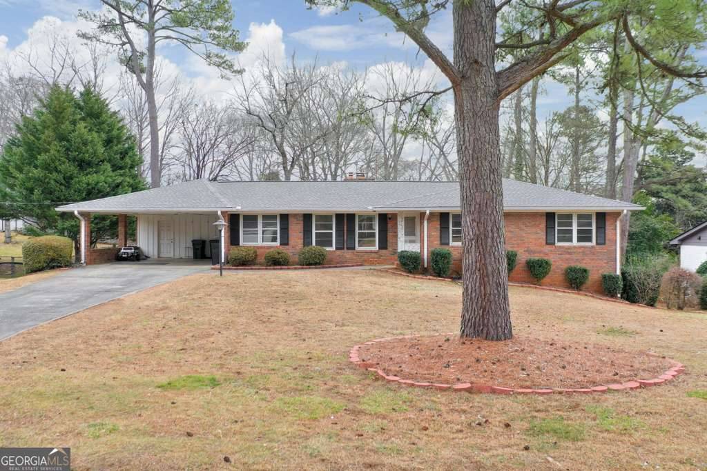 Roswell, GA 30075,1055 Tuxedo DR