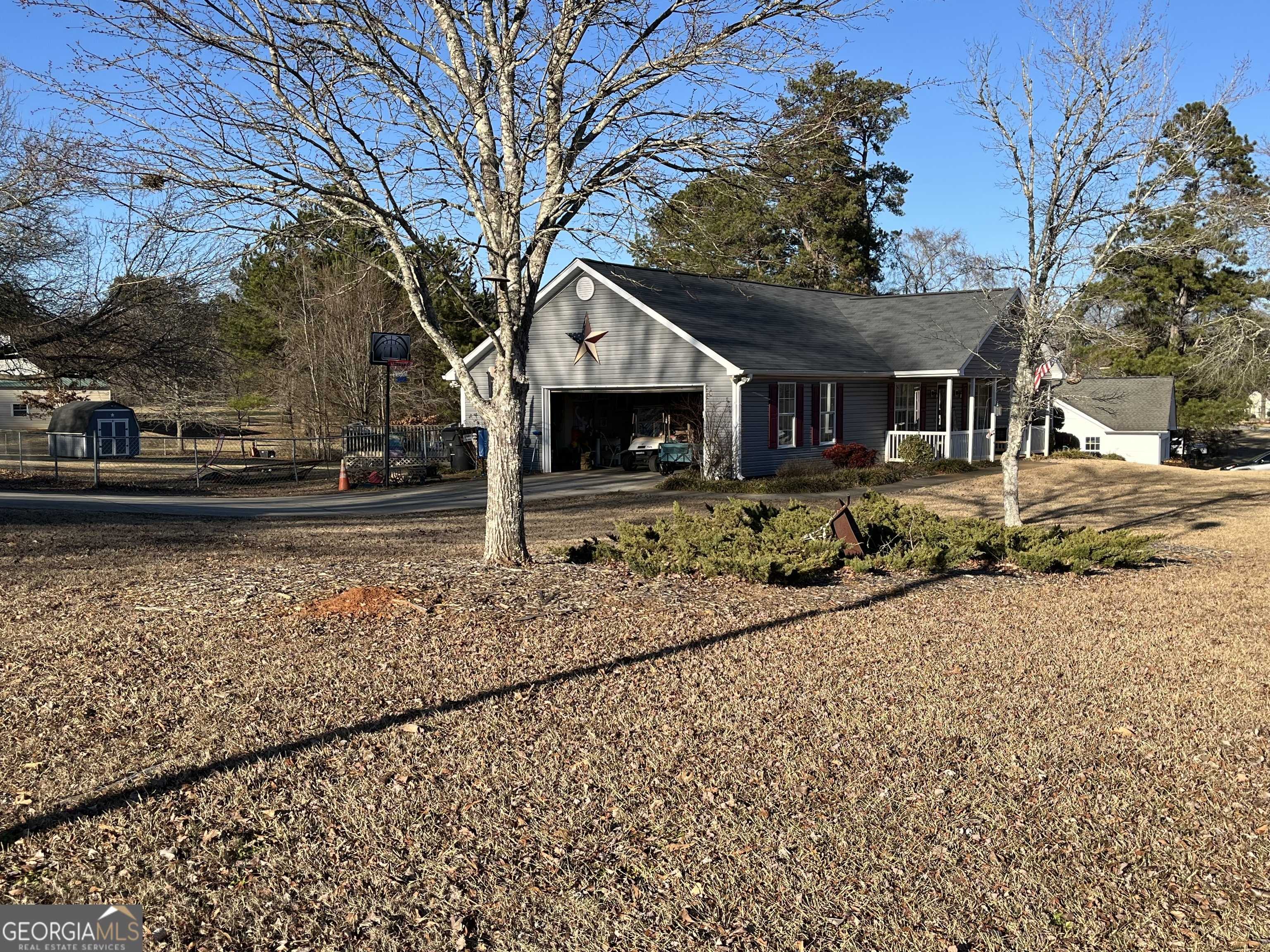 Sharpsburg, GA 30277,5 McIntosh Estates