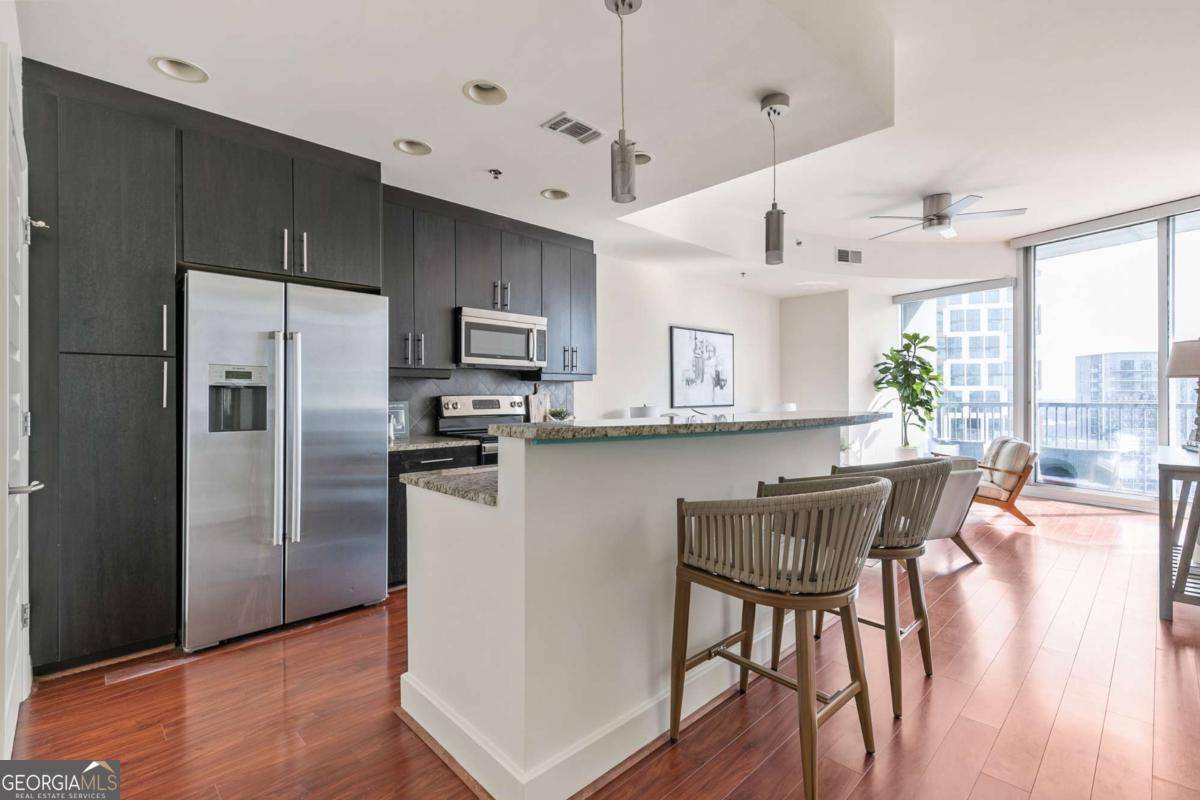 Atlanta, GA 30309,1080 Peachtree ST NE #2406