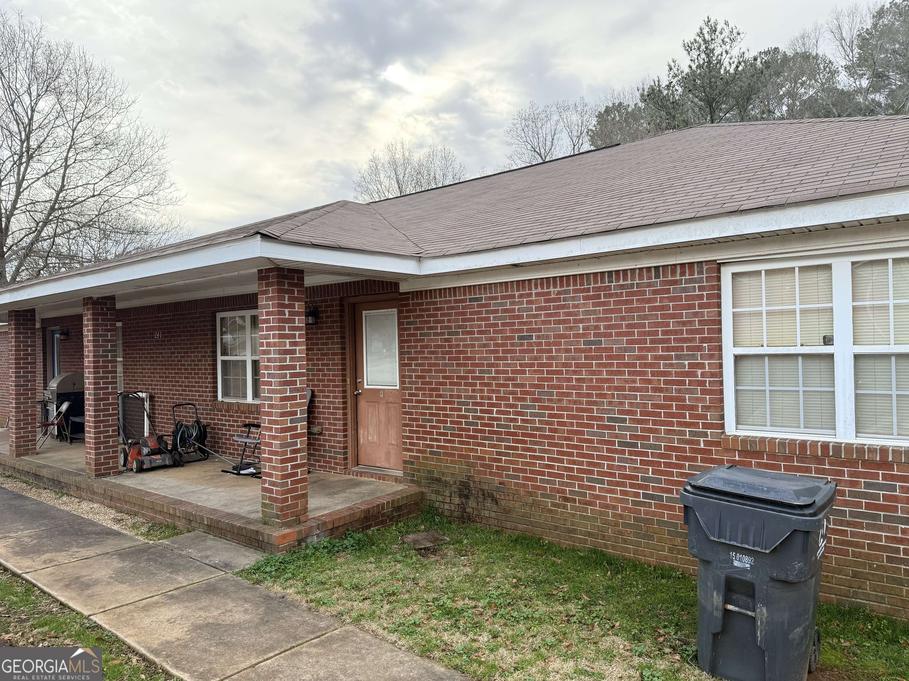 Social Circle, GA 30025,241 E Ash ST