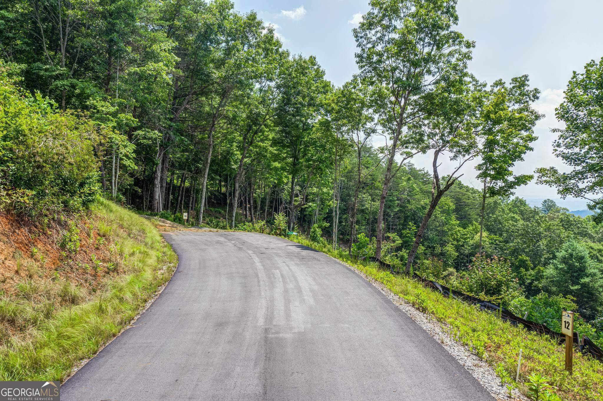 Blue Ridge, GA 30513,0 White Oak Circle
