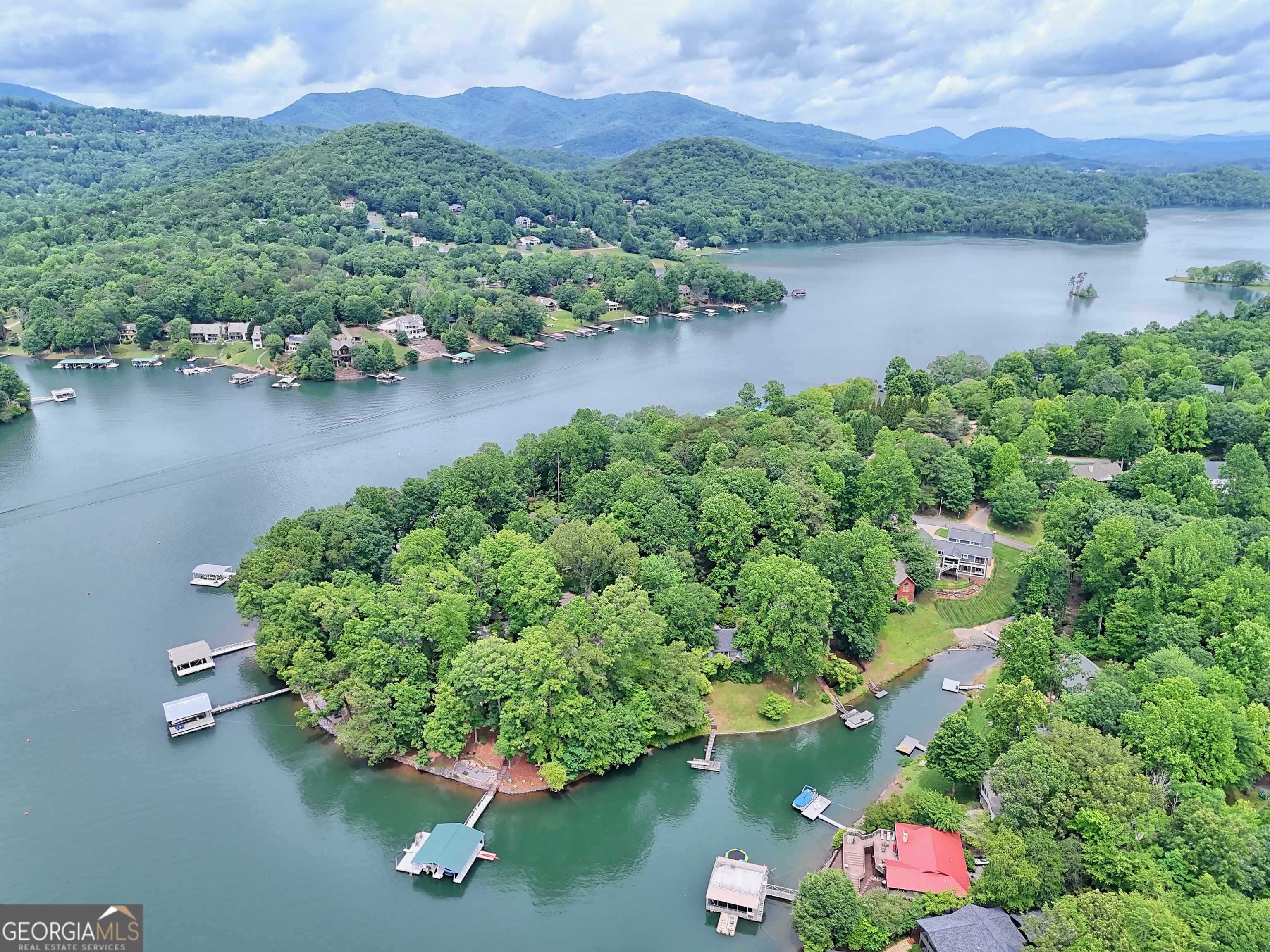 Hiawassee, GA 30546,520 Long View DR