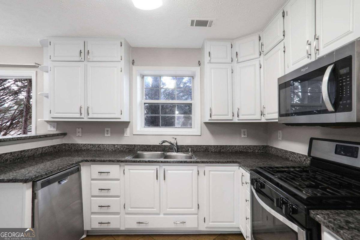 Suwanee, GA 30024,5220 Antler CT