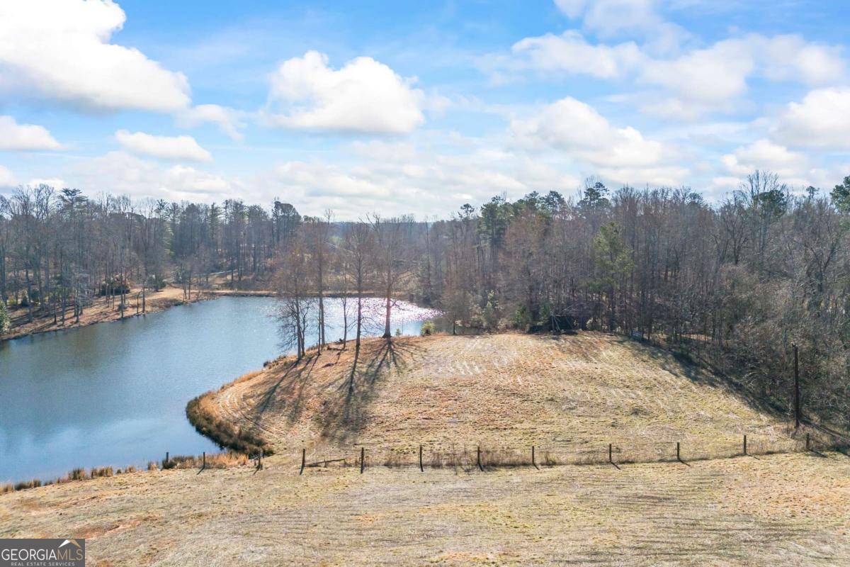 Cornelia, GA 30531,2894 Chase RD