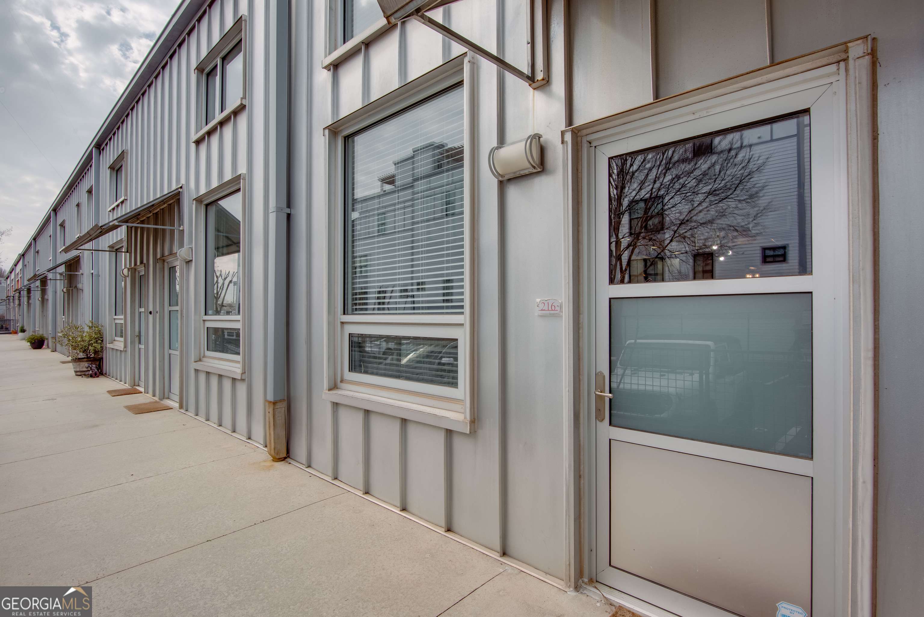 Atlanta, GA 30307,1661 La France ST NE #216