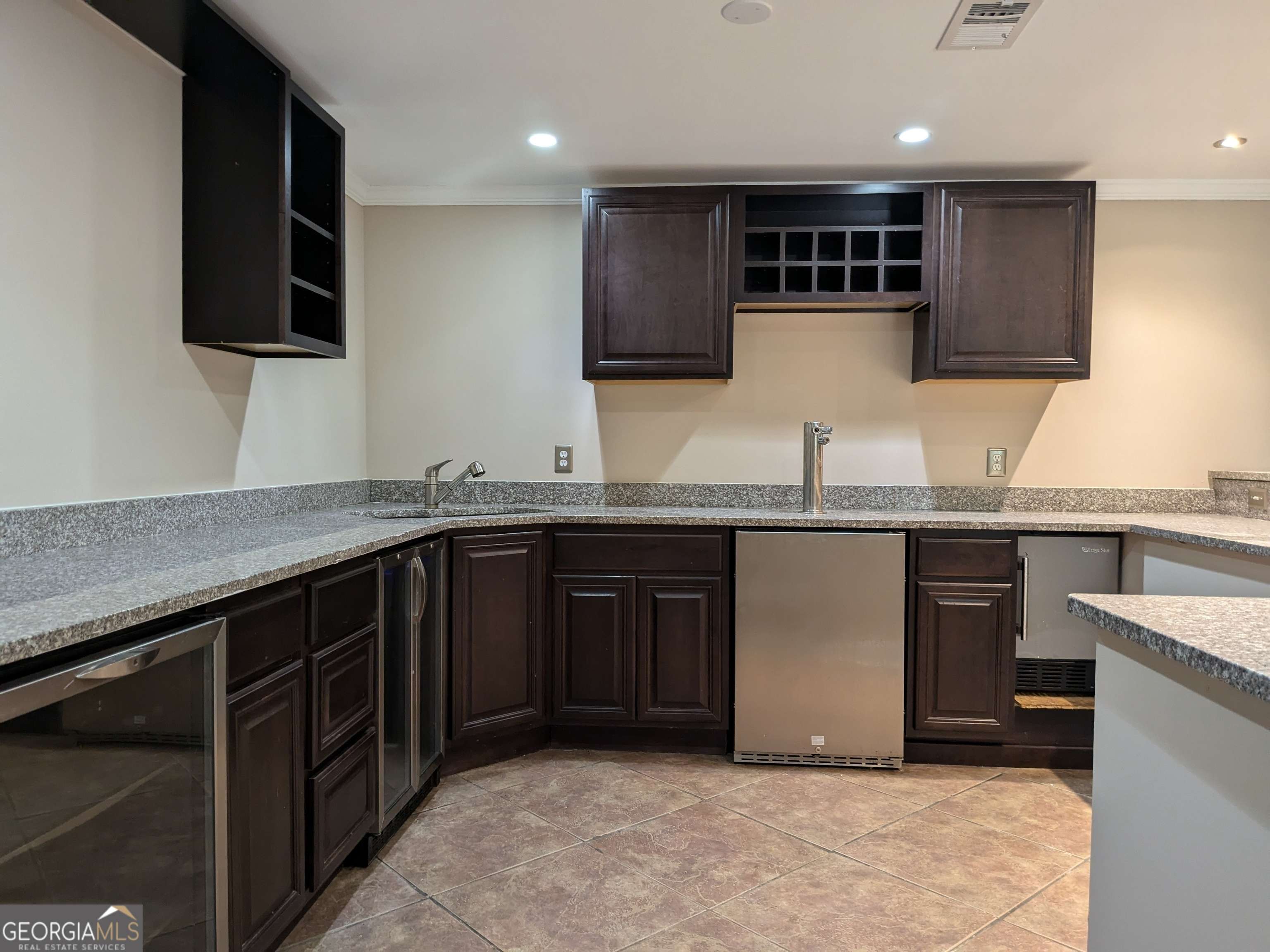 Snellville, GA 30039,4401 Riverlake WAY