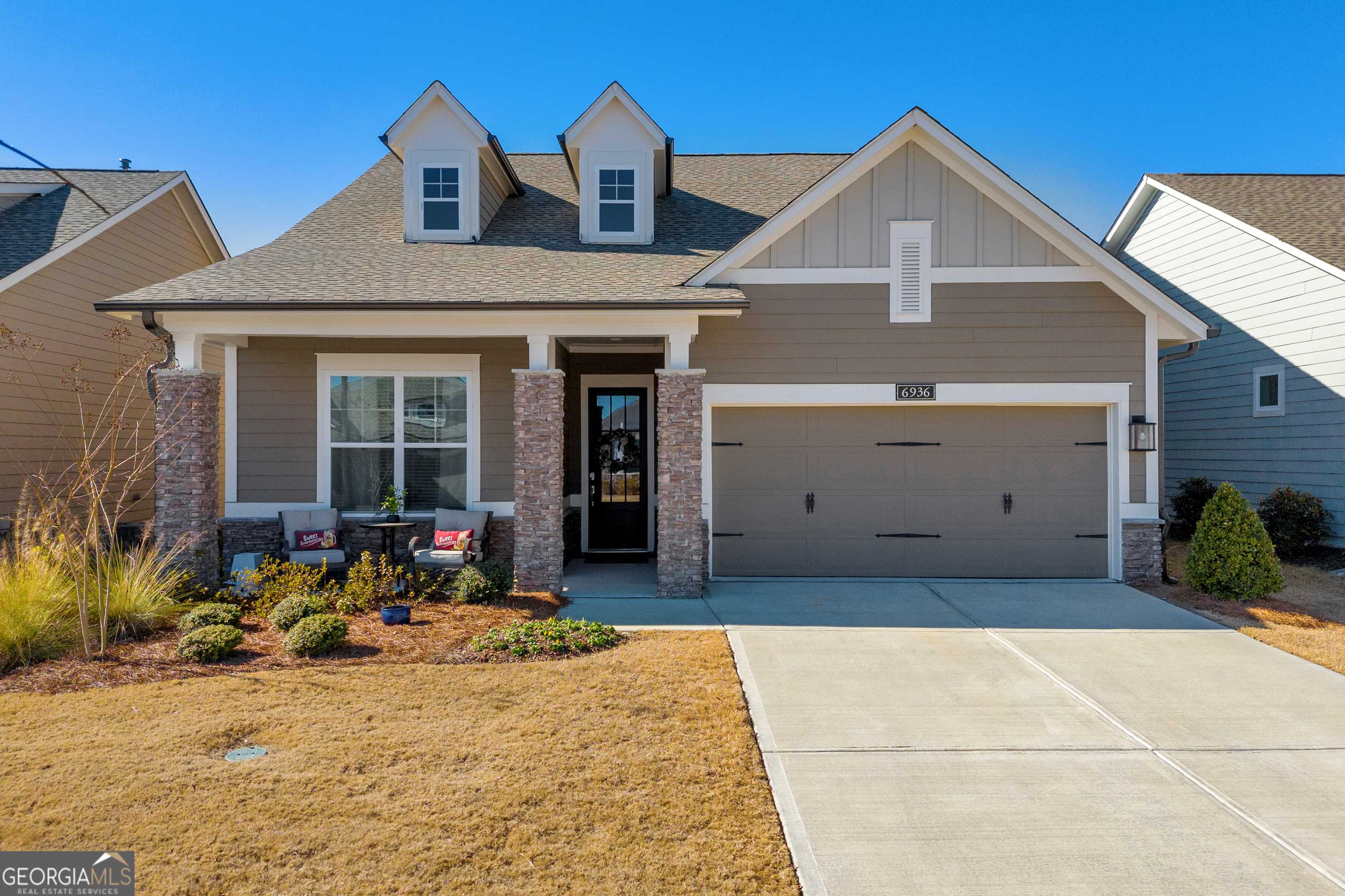 Flowery Branch, GA 30542,6936 River Rock DR