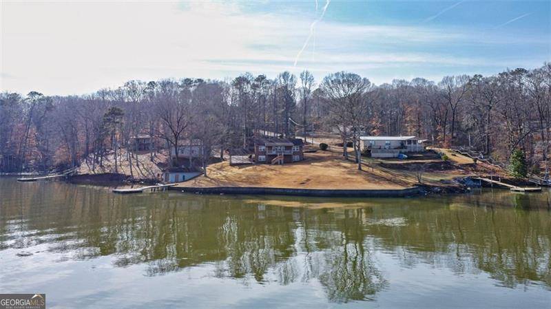 Monticello, GA 31064,242 HERRING GULL CT
