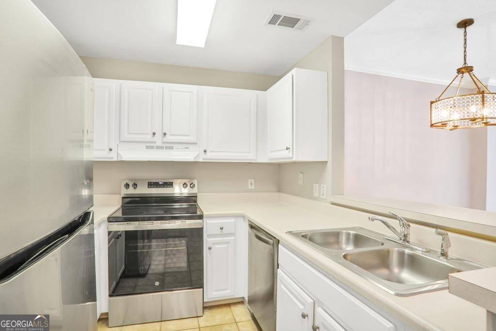 Atlanta, GA 30309,1101 Juniper ST NE #722