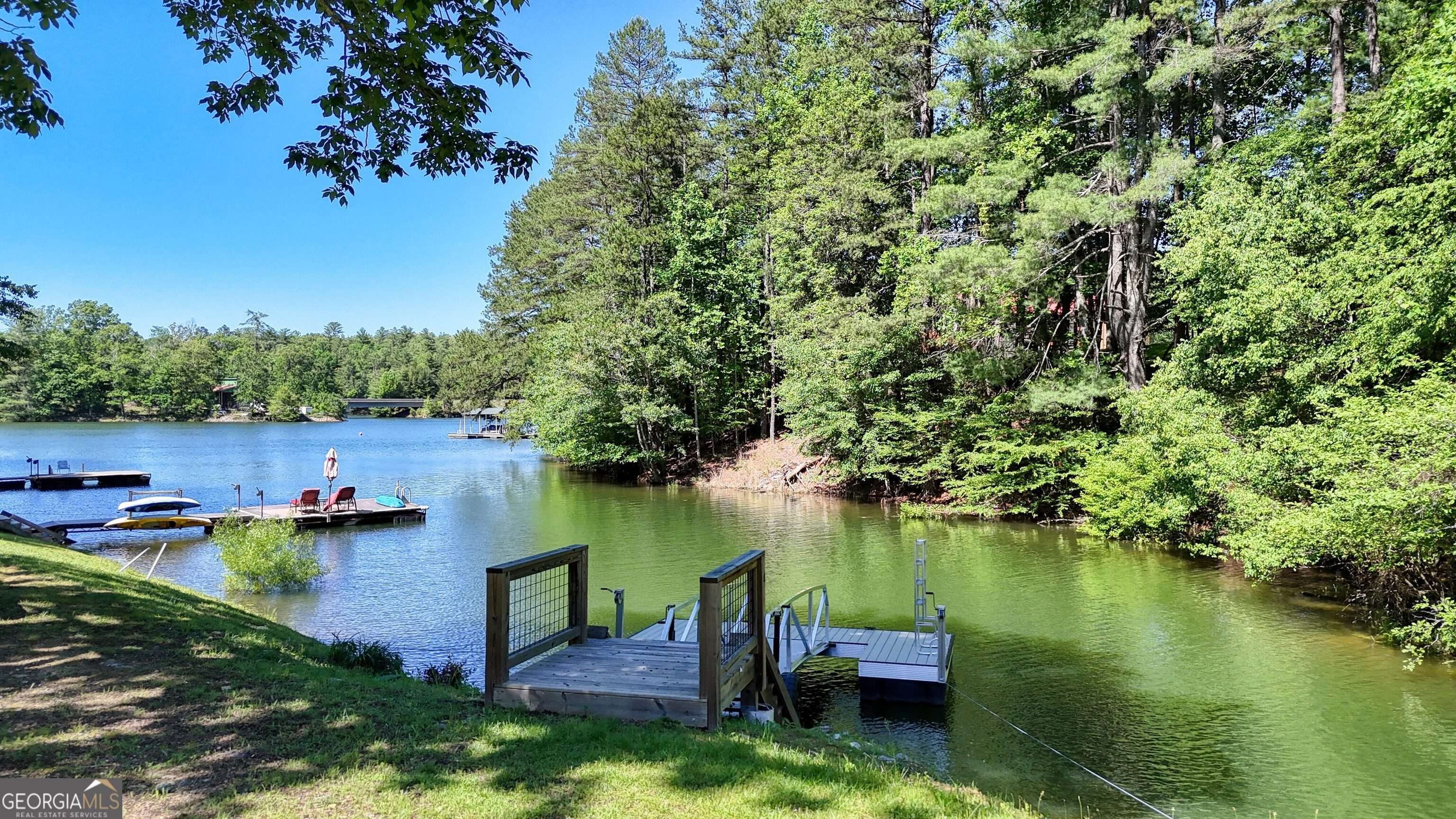 Blairsville, GA 30512,210 Twin Brook DR