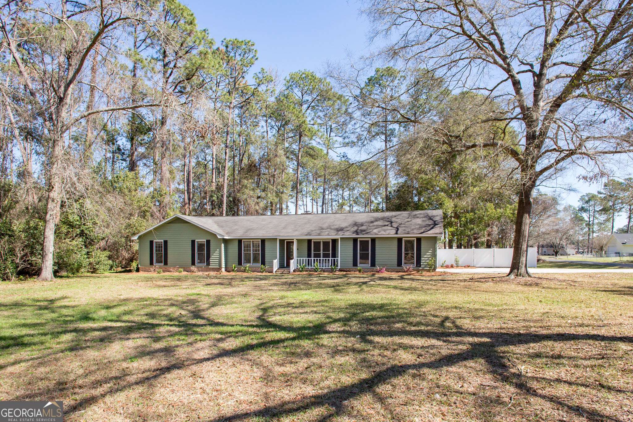 Waycross, GA 31503,702 Hillmont DR