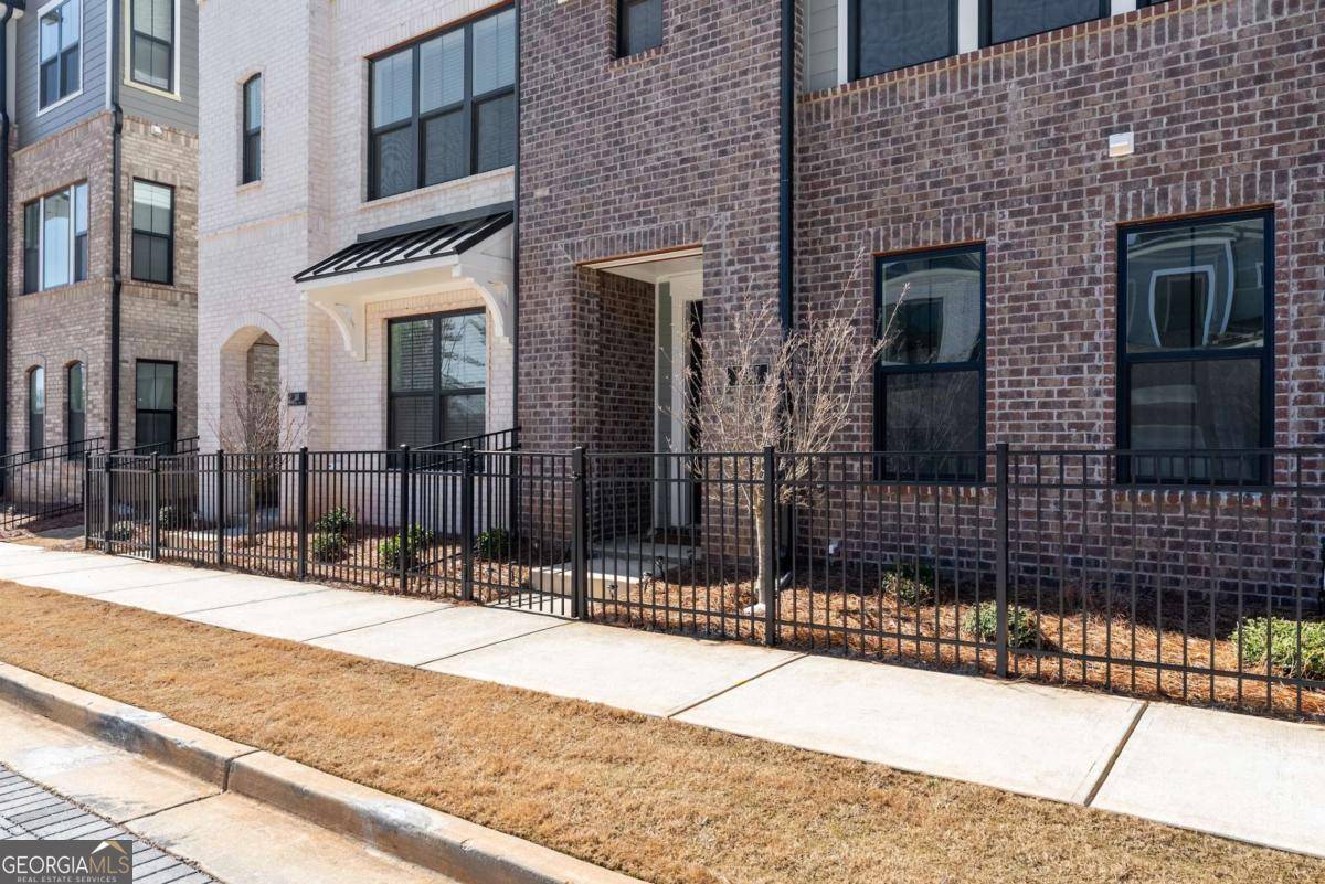 Roswell, GA 30076,355 Walker Avenue