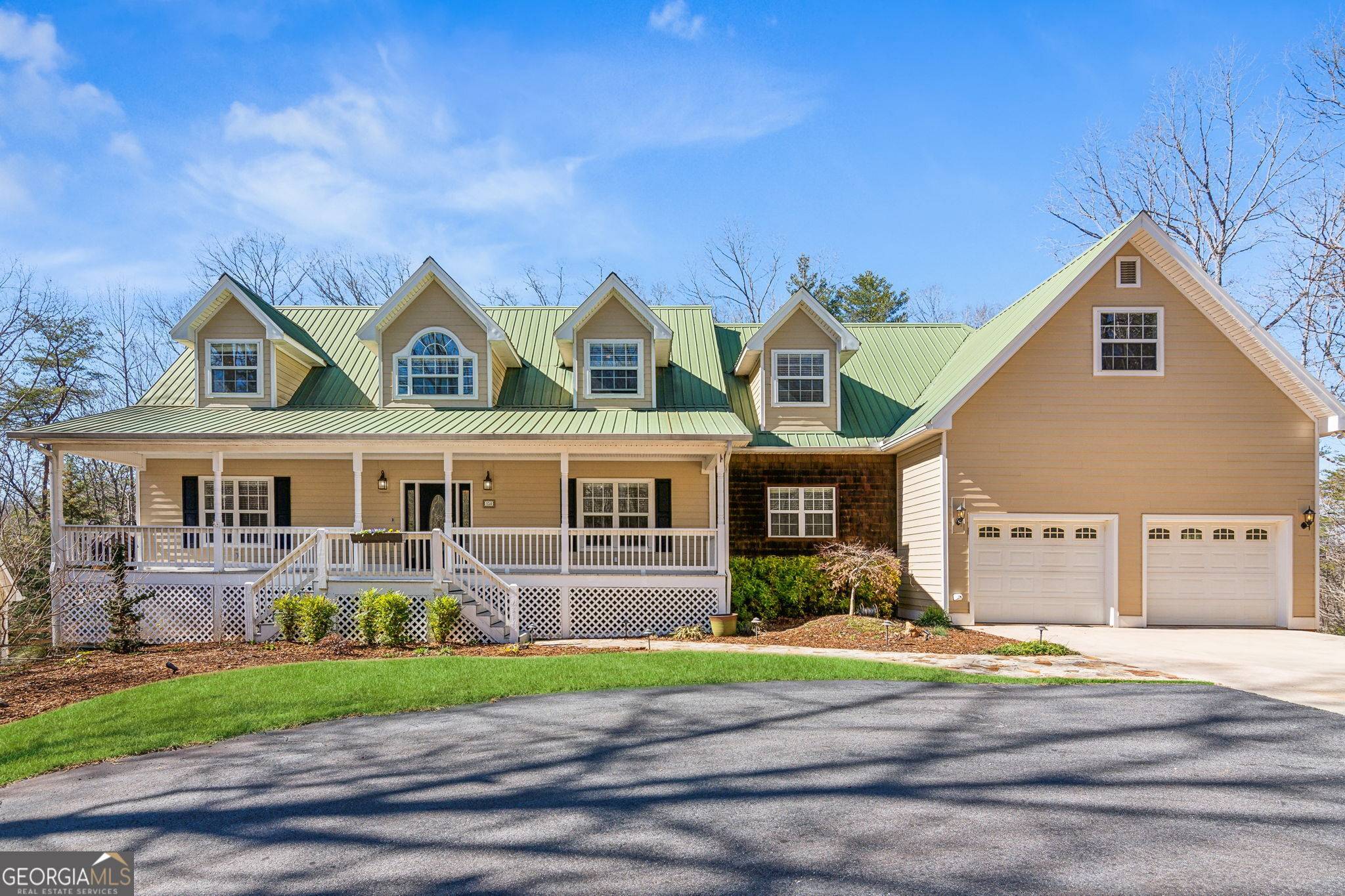 Dahlonega, GA 30533,154 Hickory LN