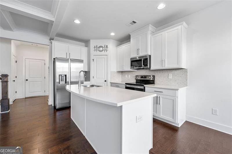 Lithonia, GA 30058,2230 MULSANNE