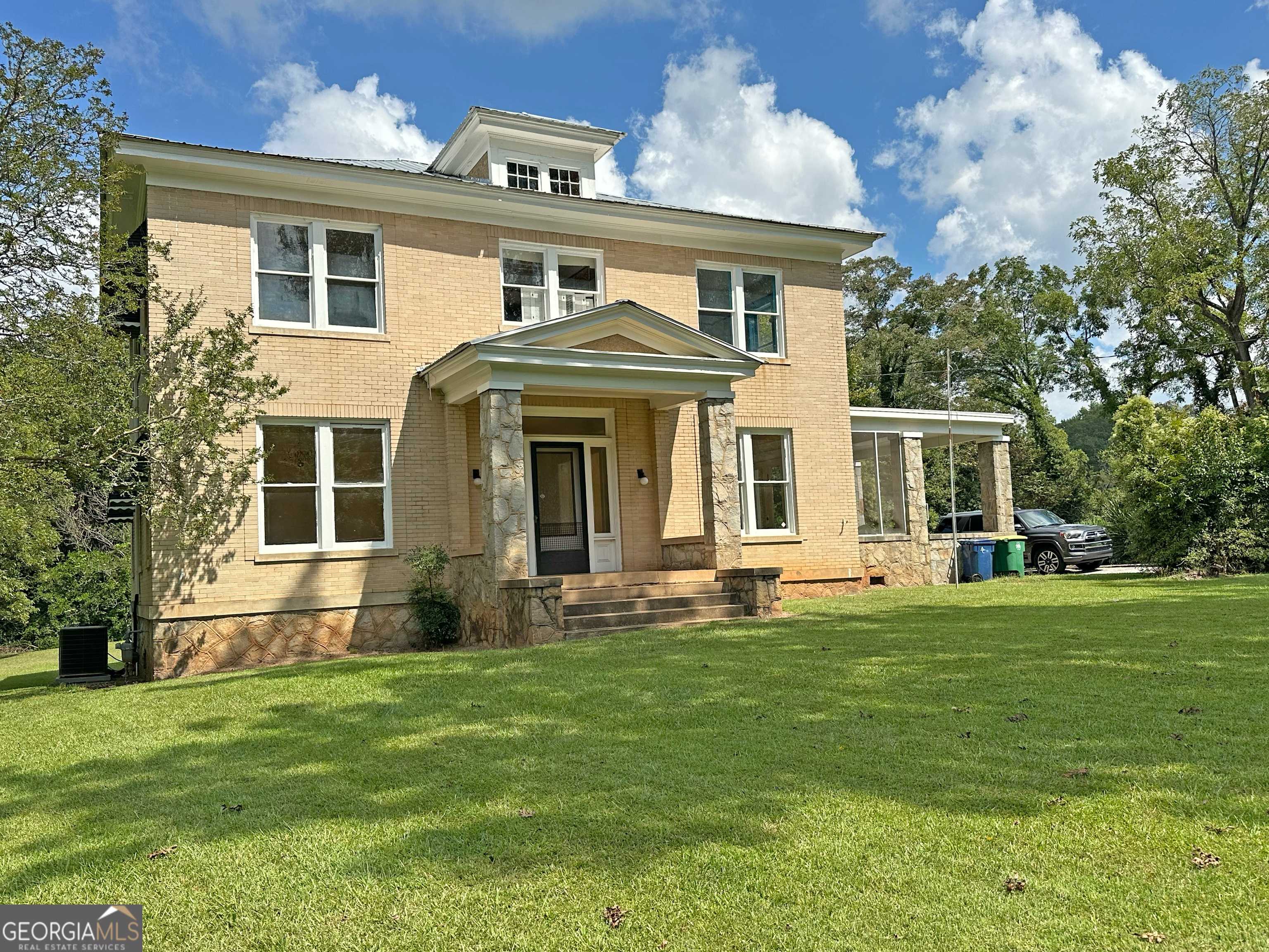 Athens, GA 30606,1010 Oglethorpe AVE