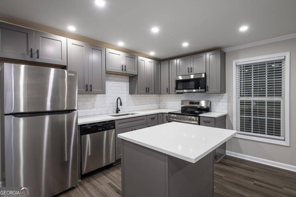 Atlanta, GA 30337,1861 Lyle AVE #4